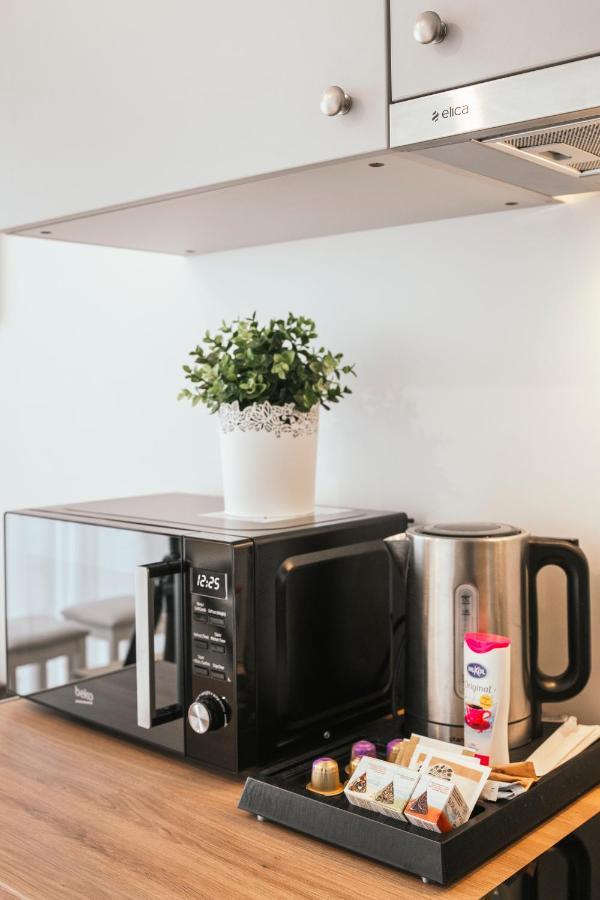 J14A I Rooms & Apartments Automated Self Check-In ヴィリニュス エクステリア 写真